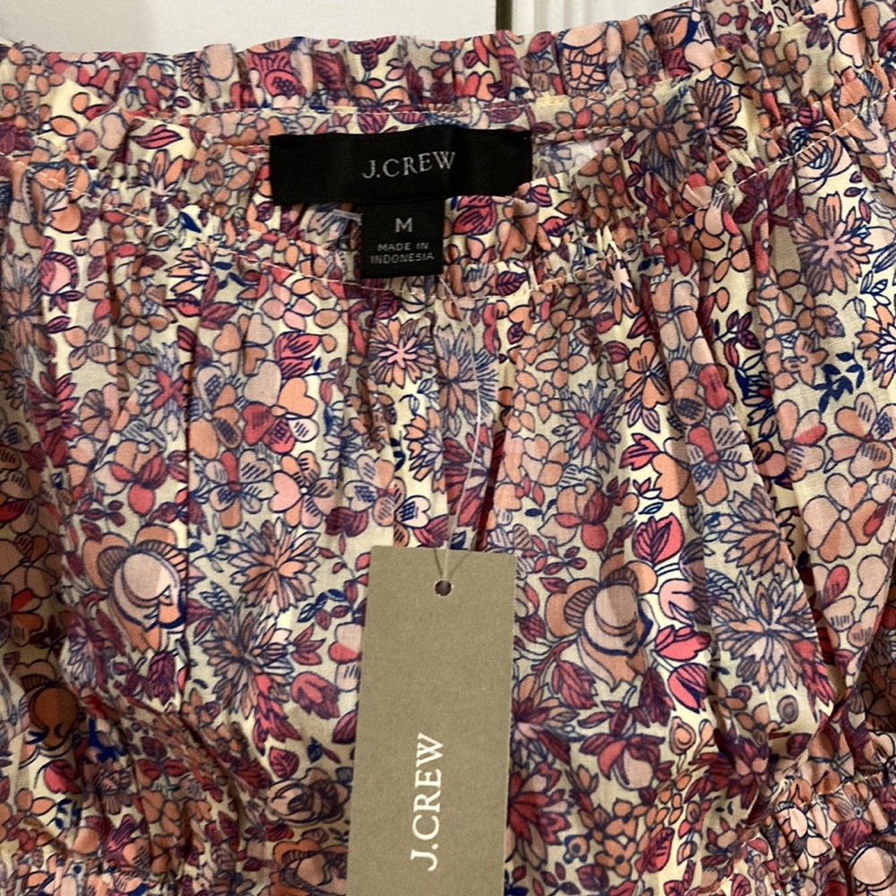 J. Crew Puff sleeve Drapey Crepe Top Floral Size Medium - Picture 2 of 4